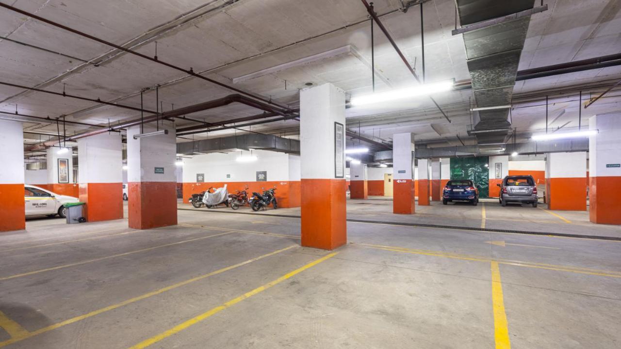 מלון Ibis Gurgaon Golf Course Road - An Accor Brand מראה חיצוני תמונה