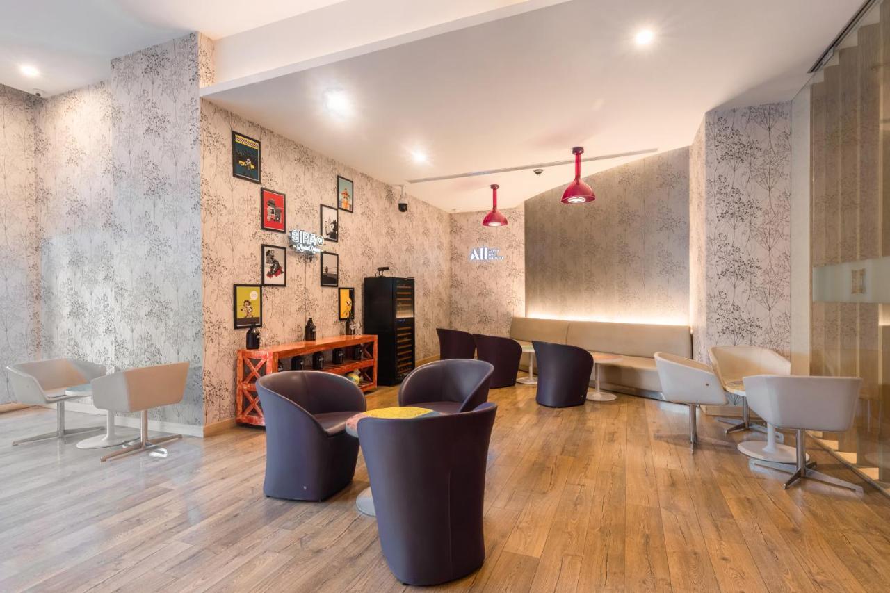 מלון Ibis Gurgaon Golf Course Road - An Accor Brand מראה חיצוני תמונה
