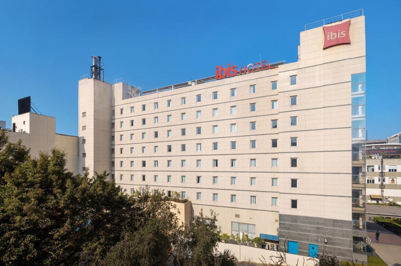 מלון Ibis Gurgaon Golf Course Road - An Accor Brand מראה חיצוני תמונה